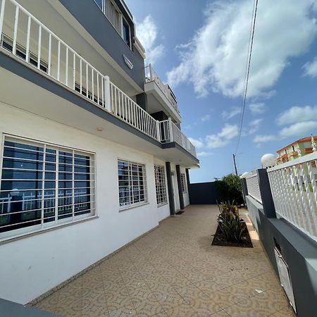 Villa Residencial Eunice Praia Exterior photo